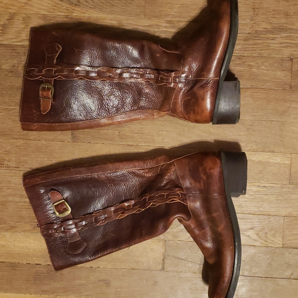 Brown Nicole boots size 9